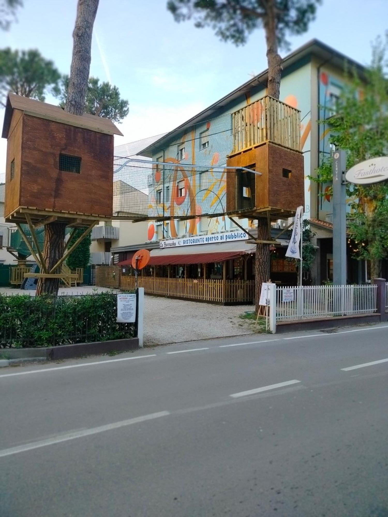 Fasthotel Cervia Zewnętrze zdjęcie